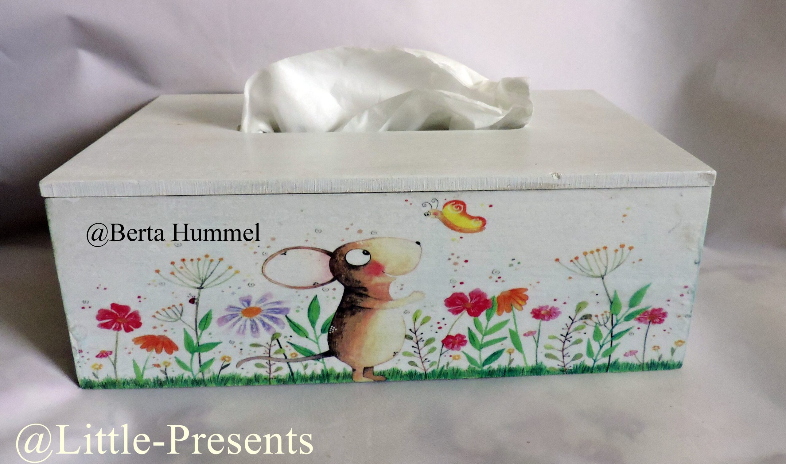 Maus Tücherbox mit Blumenmotiv – Motiv von herzensbilder.at
