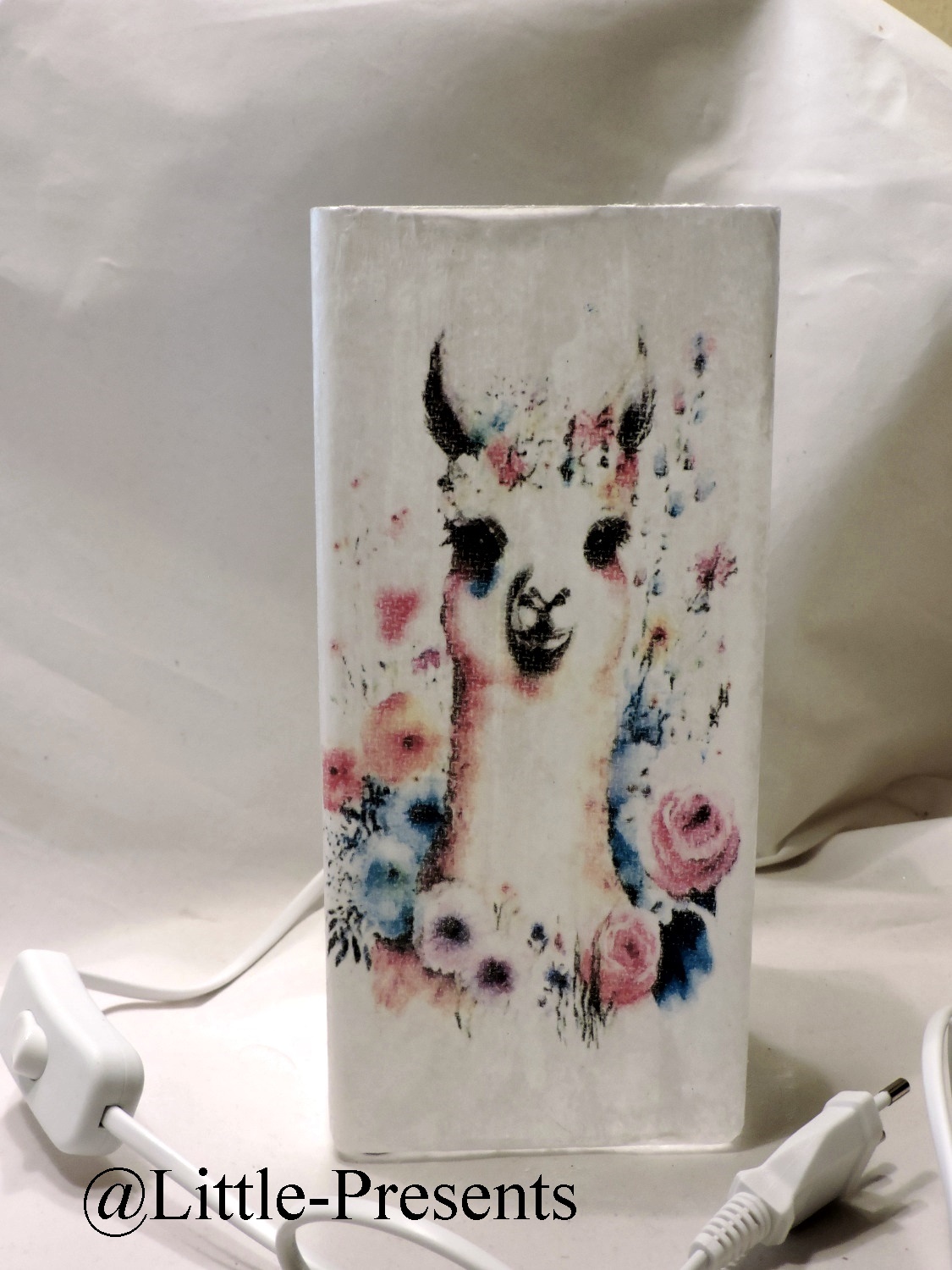 Glaslampe mit Alpaka-Motiv – handgemacht & personalisierbar