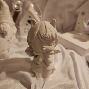 Keramik Engelchen mit Flügeln – liebevoll gegossen